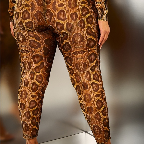 SHEER SNAKE PRINT LEGGINGS - Picture 3 of 5